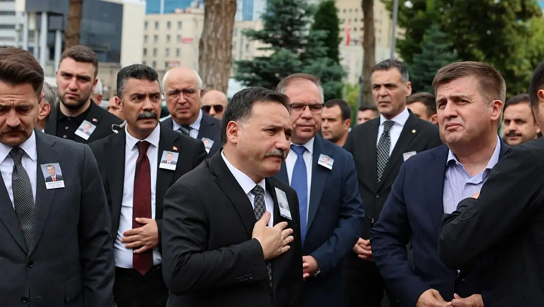 Kayseri Valisi mesai arkadaşına bu sözlerle veda etti