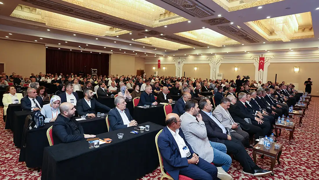 Hem Başkan hem de Müdür olan Kayserili ismin yeni görevi belli oldu!