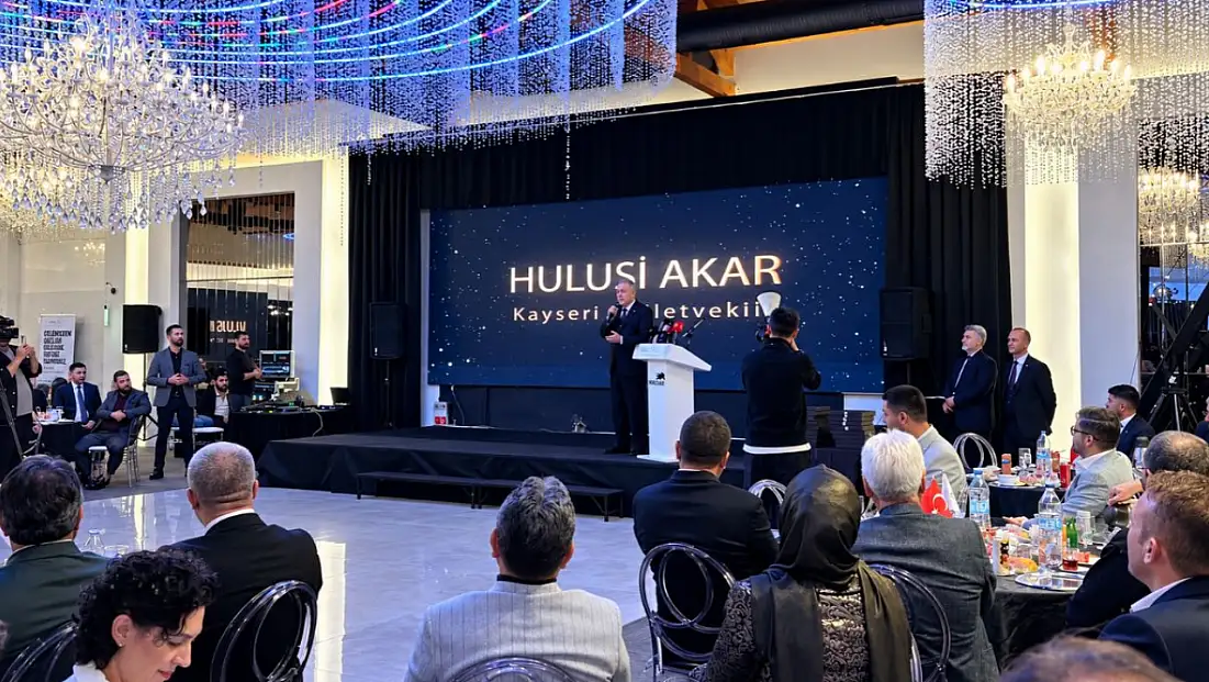 Hulusi Akar: Cin şişeden çıktı!