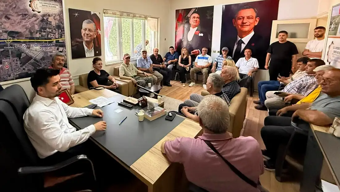 Kayseri CHP'de dikkat çeken buluşma! Gözbaşı için bir araya geldiler