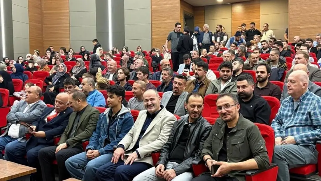 Kayseri’de düzenlenen seminerde gençler için çağrı!
