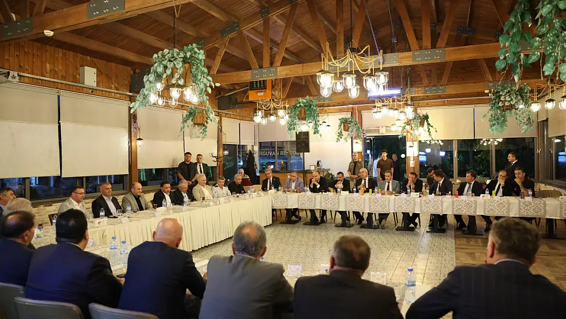 Kayseri'de 3 komutanla veda buluşması