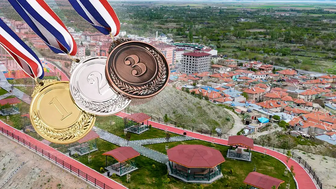 Kayseri'de 5 altın, 4 gümüş ve 6 bronz madalya ile ilçelerine döndüler