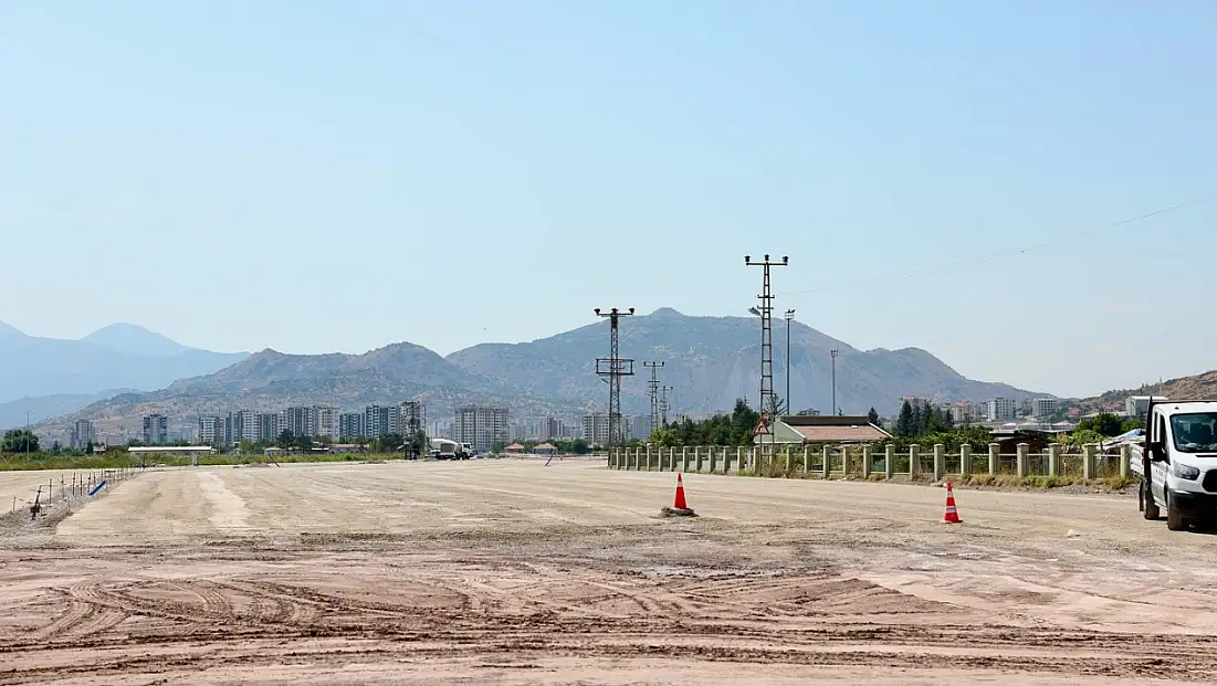 Kayseri'de 6,5 km yol tasarrufu sağlayacak yeni bulvarda sona gelindi