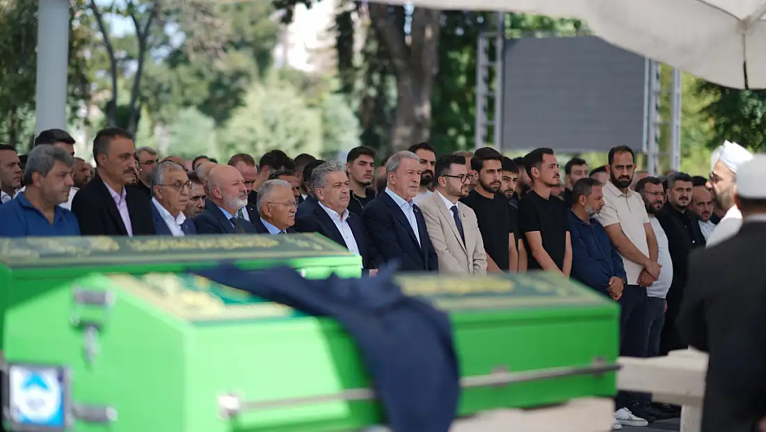 Kayseri'de AK Partilileri buluşturan cenaze