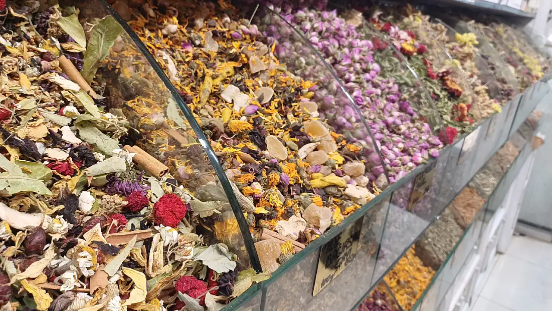 Kayseri'de aktar geçmeyen öksürük için bakın ne önerdi?