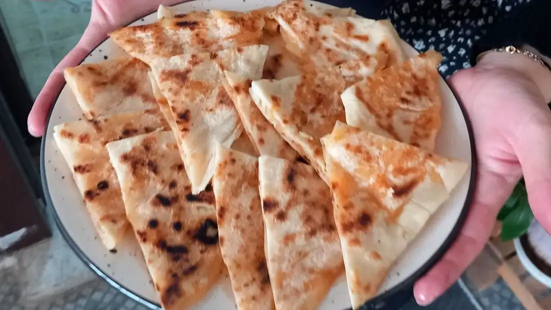 Kayseri’de alışılmışın dışında lezzet: İstiridye mantarlı börek