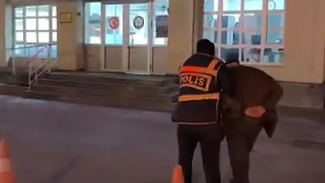 Kayseri’de araç lastiklerini kesen şahıs yakalandı