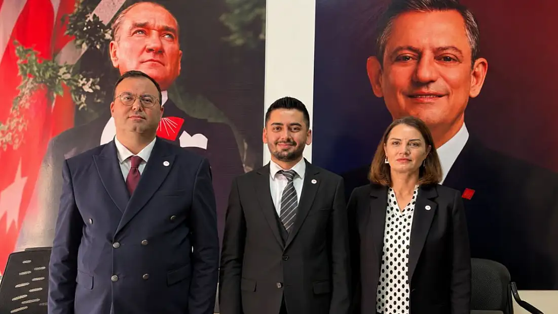 Kayseri’de aynı koltuk için yarıştılar, kongre öncesi bir araya geldiler