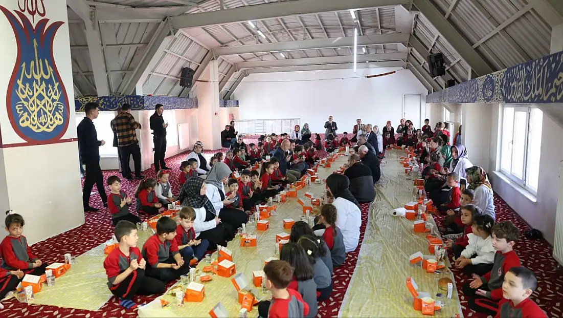 Kayseri'de başkan Kur'an Kursu öğrencileri ile buluştu!