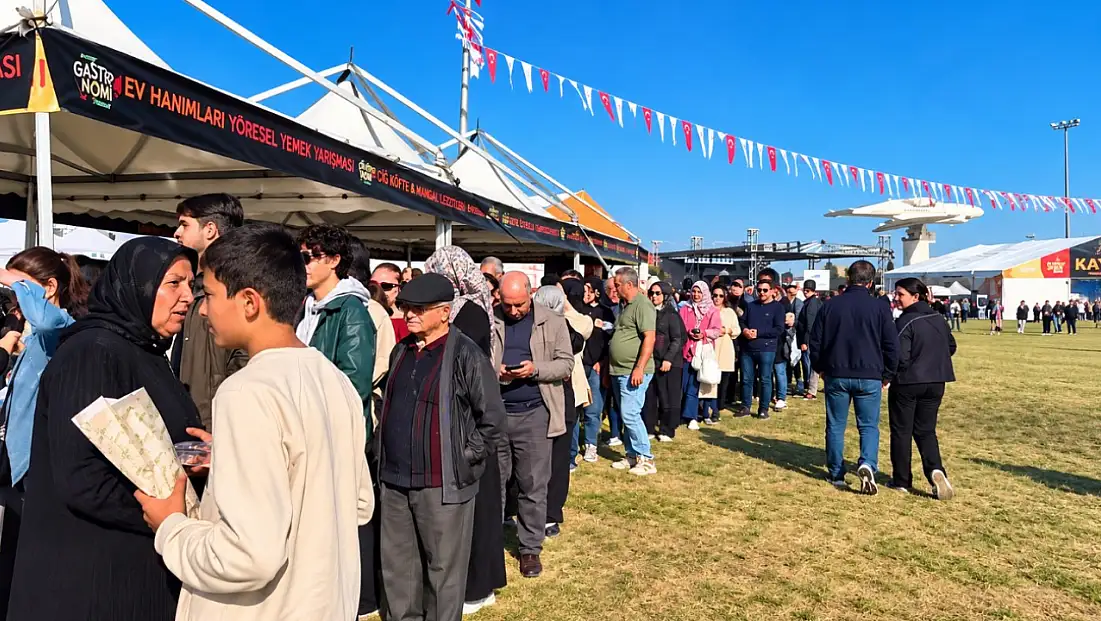Kayseri’de bedava dağıtıldı! Vatandaşlar akın etti