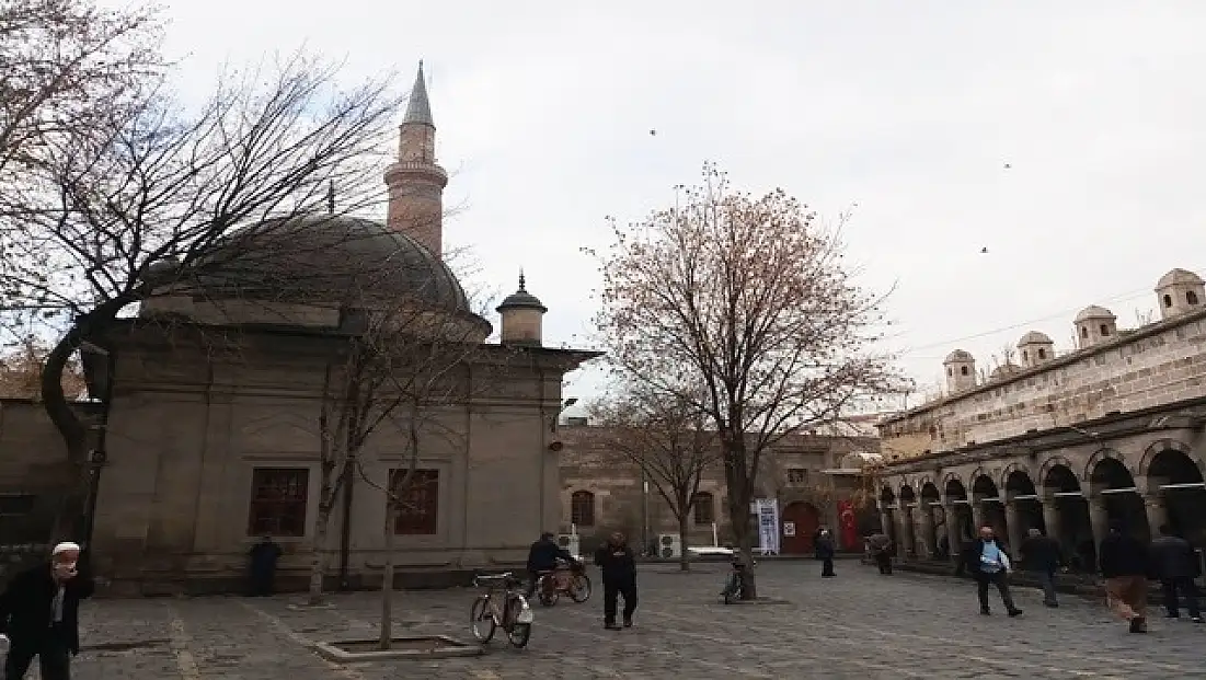 Kayseri'de bugün ezan vakitleri (14 Şubat Cumartesi)