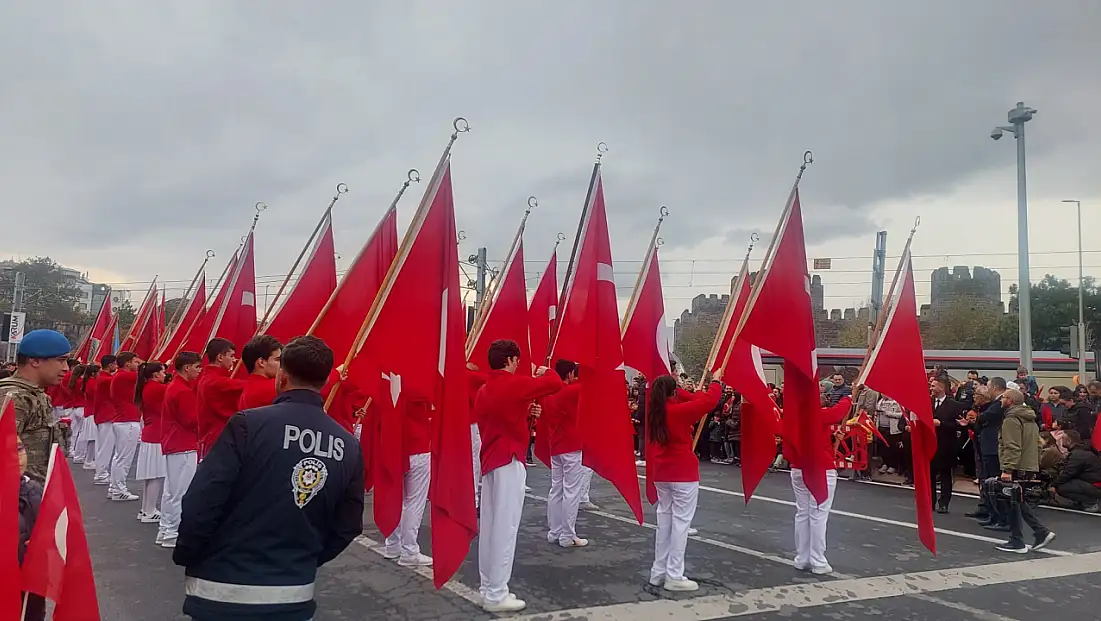 Kayseri’de Cumhuriyet kutlamaları başladı!