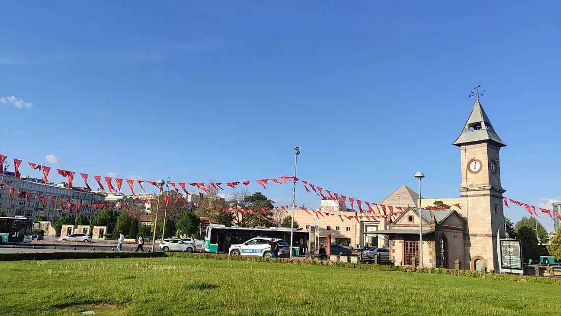 Kayseri'de destek almak isteyen öğrenciler randevu alacak ve 5'i ücretsiz verilecek