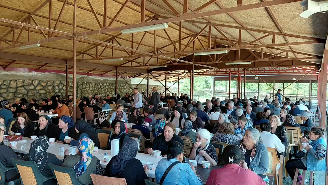 Kayseri'de dikkat çeken görüntü! Herkes aynı yerde neden toplandı?