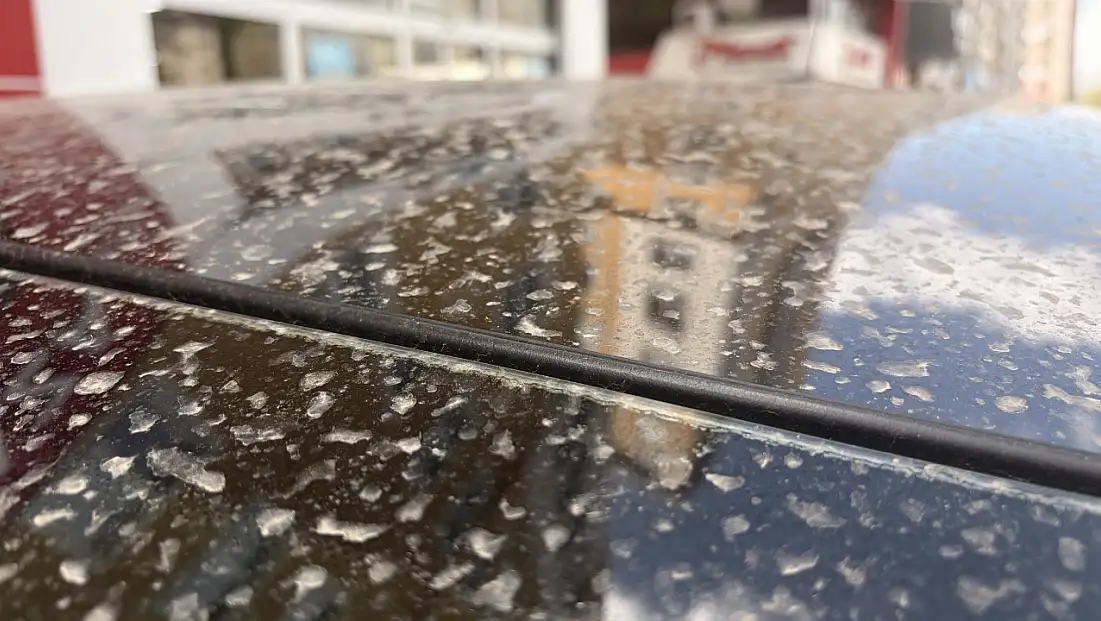 Kayseri’de gökten çamur yağdı: Oto yıkamacılar şaşırdı!