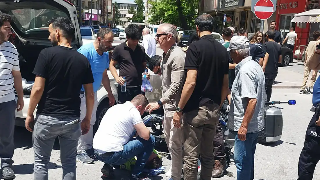 Kayseri'de olayı gören oraya koştu! Polis memuru hastaneye kaldırıldı