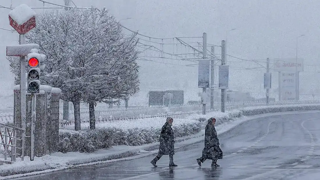 Kayseri'de hafta sonu plan yapacaklar dikkat! Yağmur ve kar geliyor