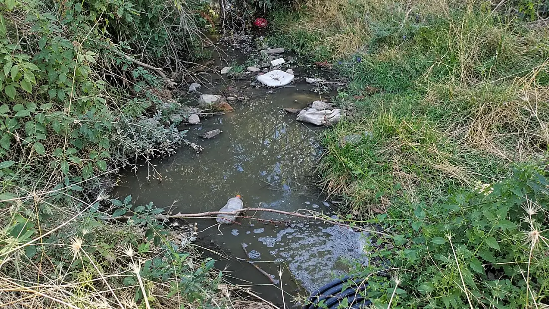 Kayseri’de içme suyu kuyusunun yanı başında kanalizasyon iddiası