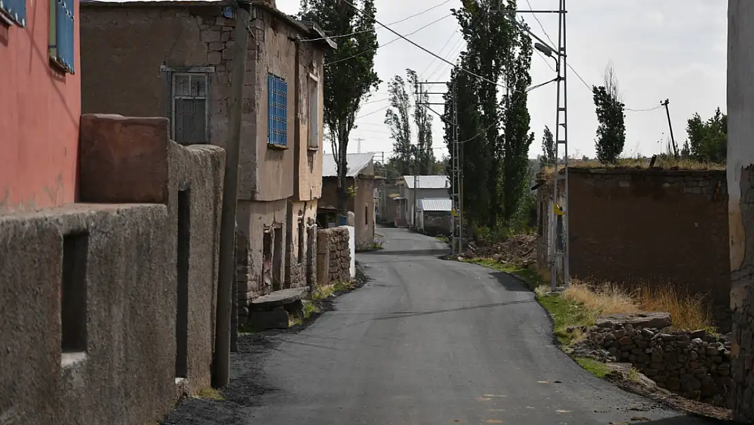 Kayseri’de mahallelerin yolları için yeni adım!