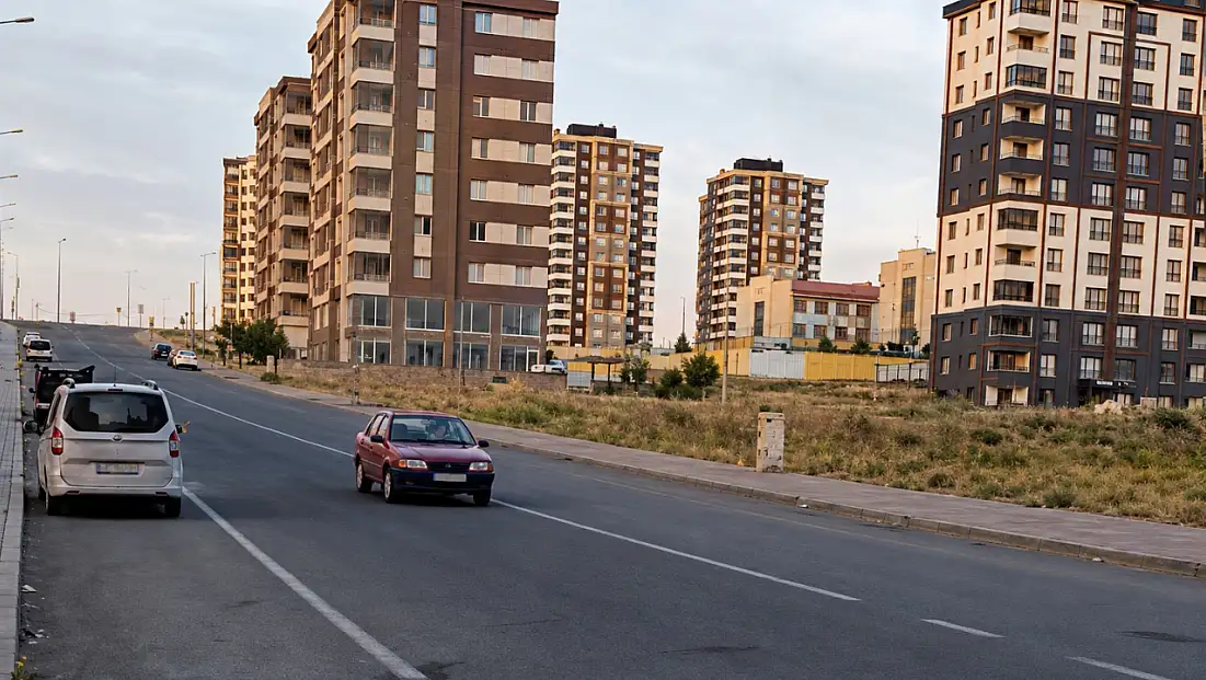 Kayseri'de mahalleli ayakta: İlla birileri ölmek zorunda mı?