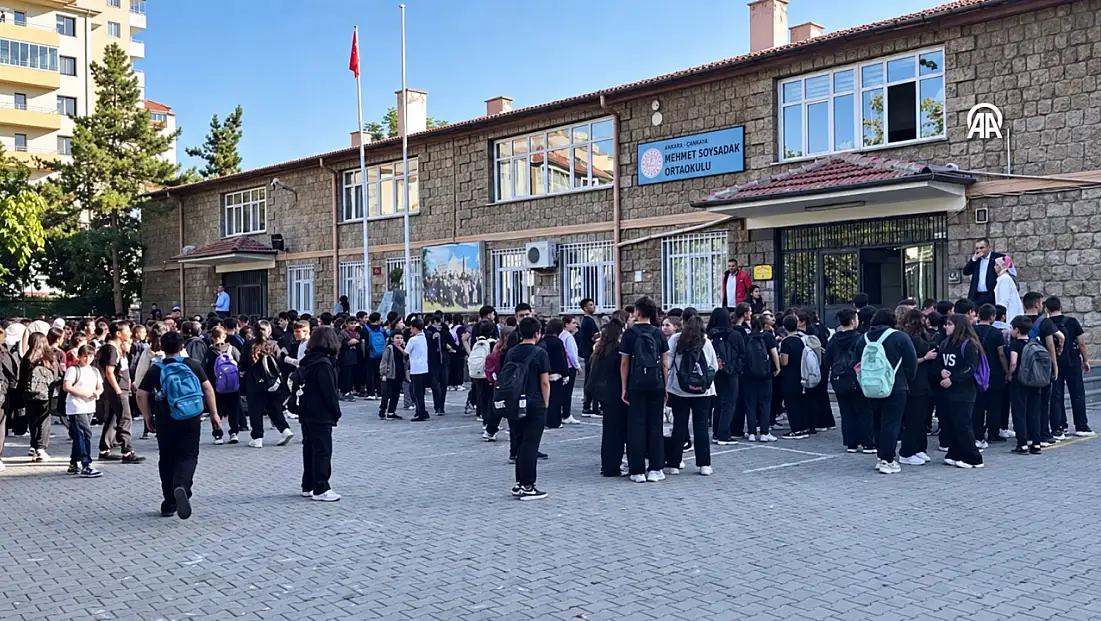 Kayseri’de okul zili 295 bin öğrenci için çaldı