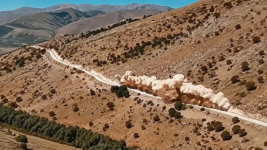 Kayseri'de patlamalı yol çalışması başladı!