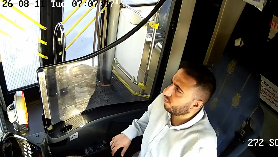Kayseri’de şoförün duyarlılığı takdir topladı! Başkan Büyükkılıç teşekkür etti
