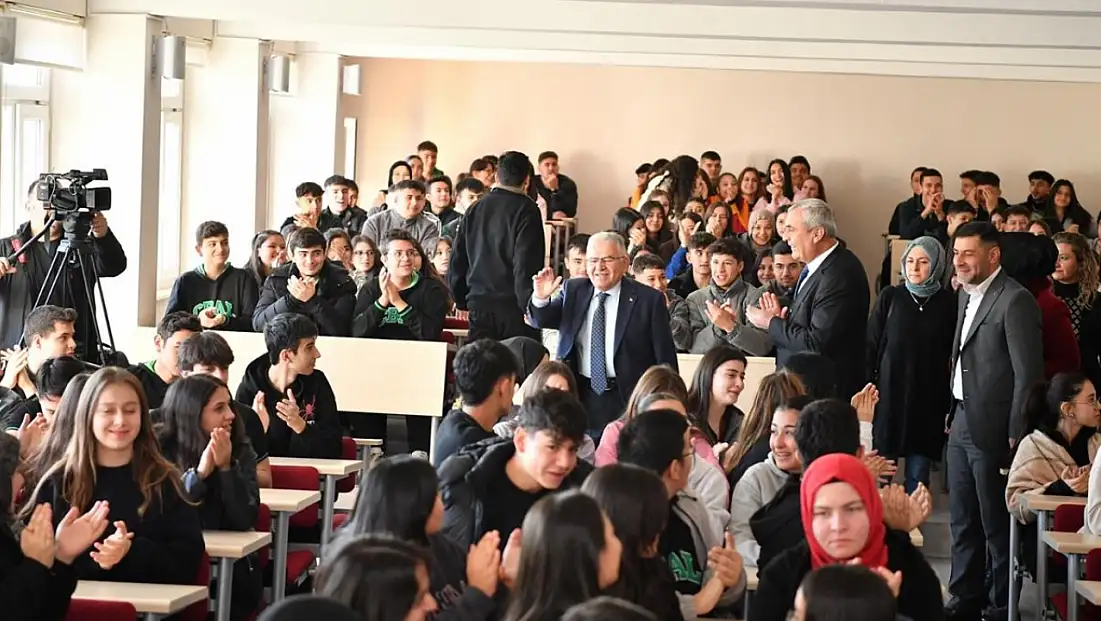 Kayseri'de ücretsiz ulaşım desteği