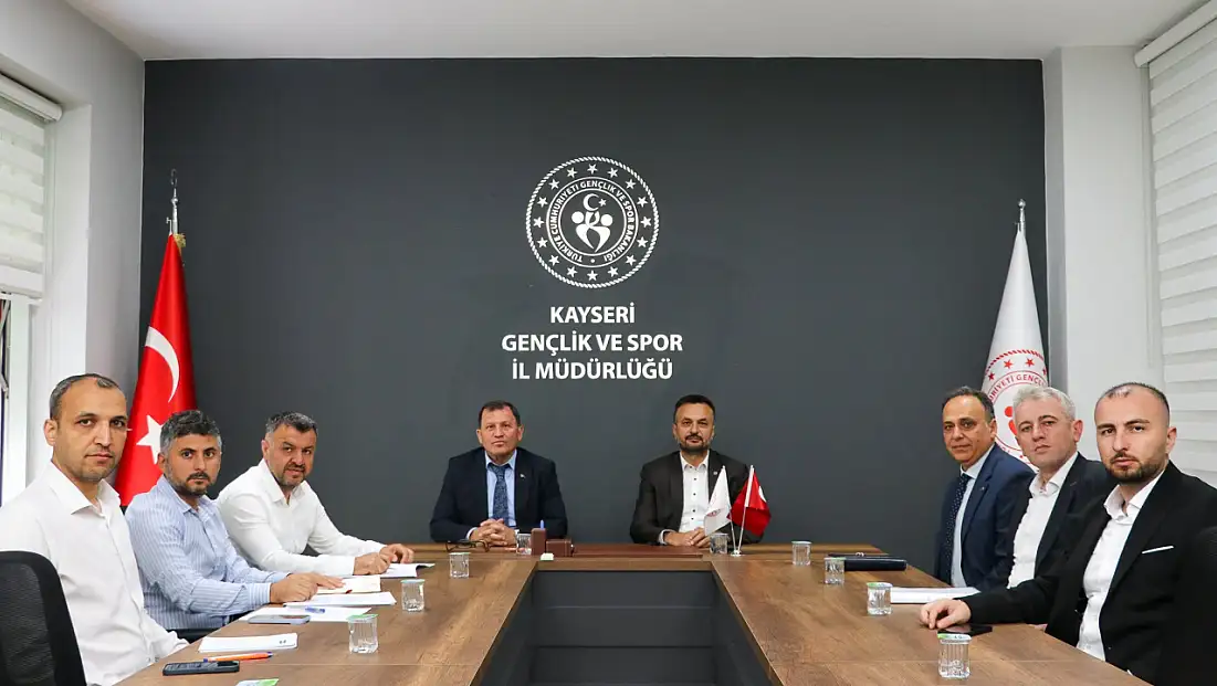 Kayseri’de yamaç paraşütü için önemli toplantı