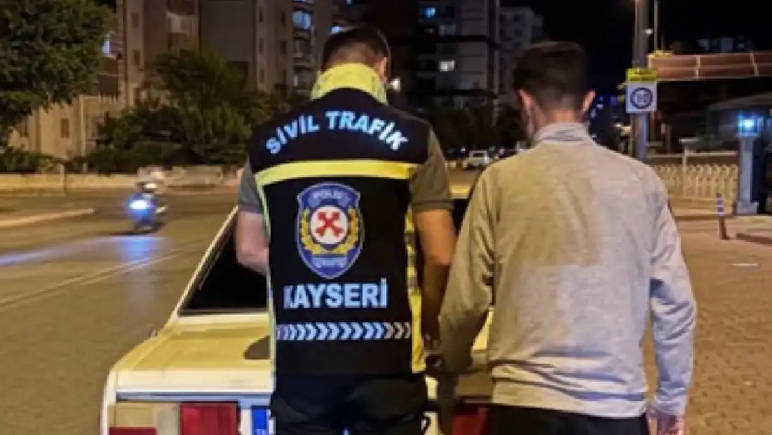 Kayseri'de yüzlerce sürücüye ceza üstüne ceza!