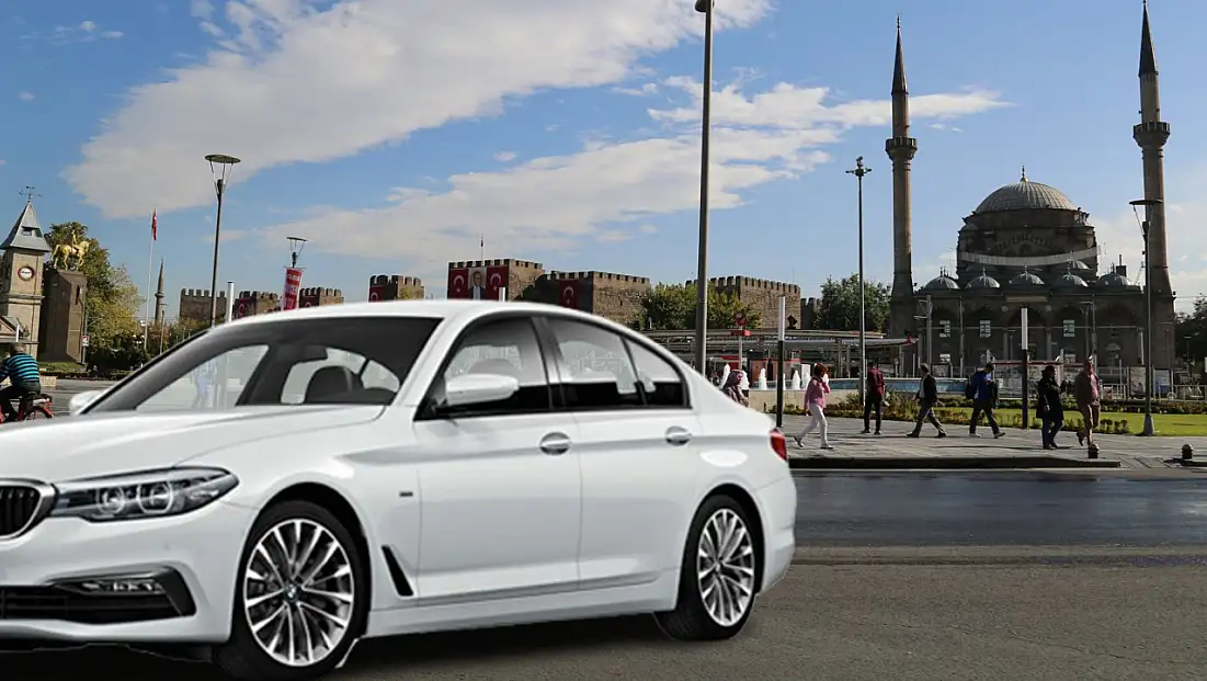 Kayseri'deki 100 yıllık şirket bünyesindeki otomobil ve kamyonları satışa çıkardı