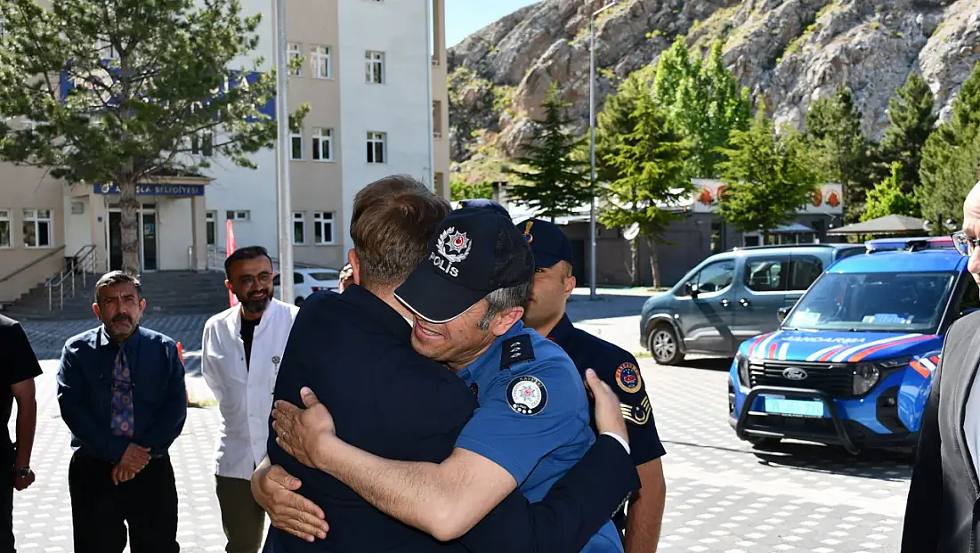 Kayseri’den ayrılan Kaymakam’dan duygusal veda!