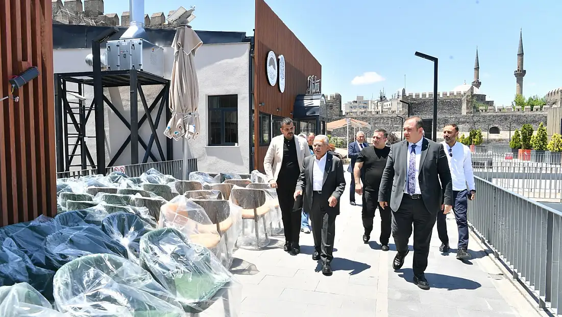 'Kayseri Kalesi’ne yeni lezzet durağı! Başkandan açılış müjdesi