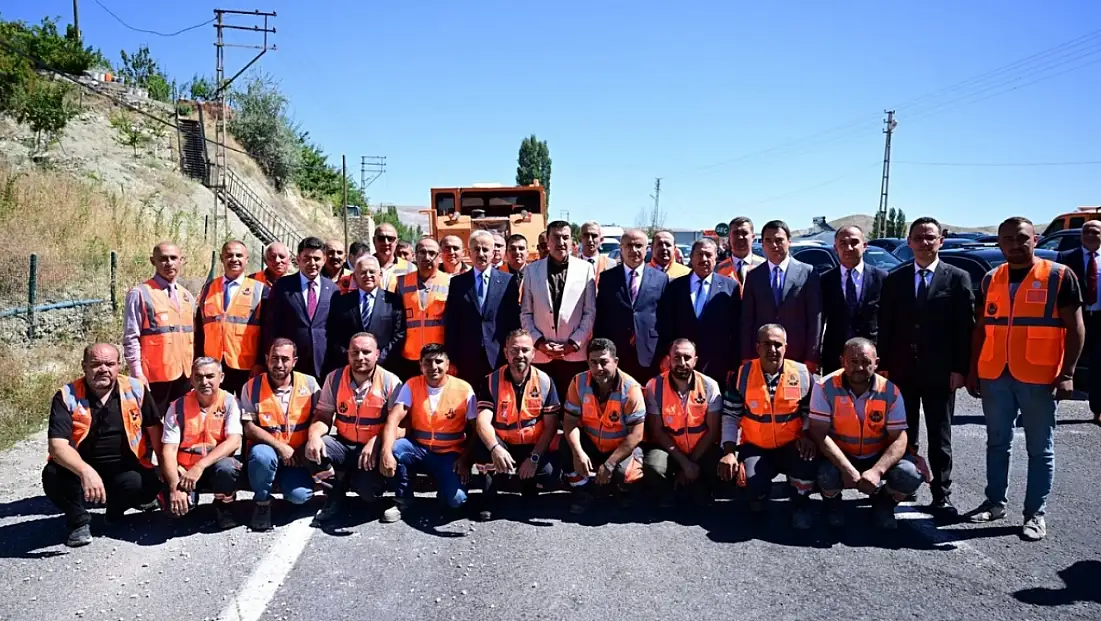 Kayseri-Malatya güzergâhında yol çalışması: Bakan sahaya indi