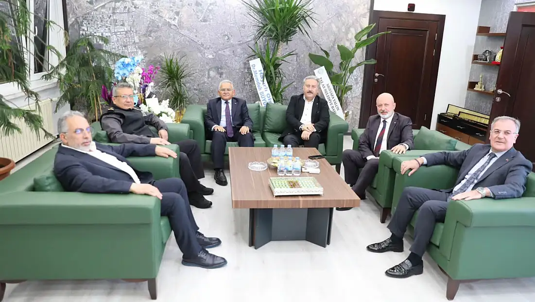 Kayseri’nin Belediye Başkanları Emniyet’te