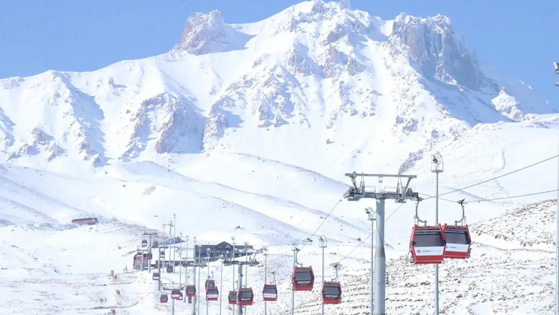 Kayseri'nin beyaz cennetinde sezon öncesi dikkat çeken toplantı
