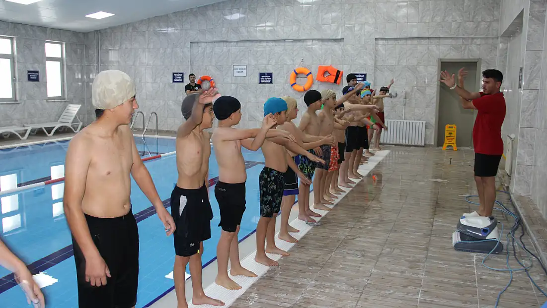 Kayseri'nin o ilçesinde yüzme bilmeyen çocuk kalmayacak
