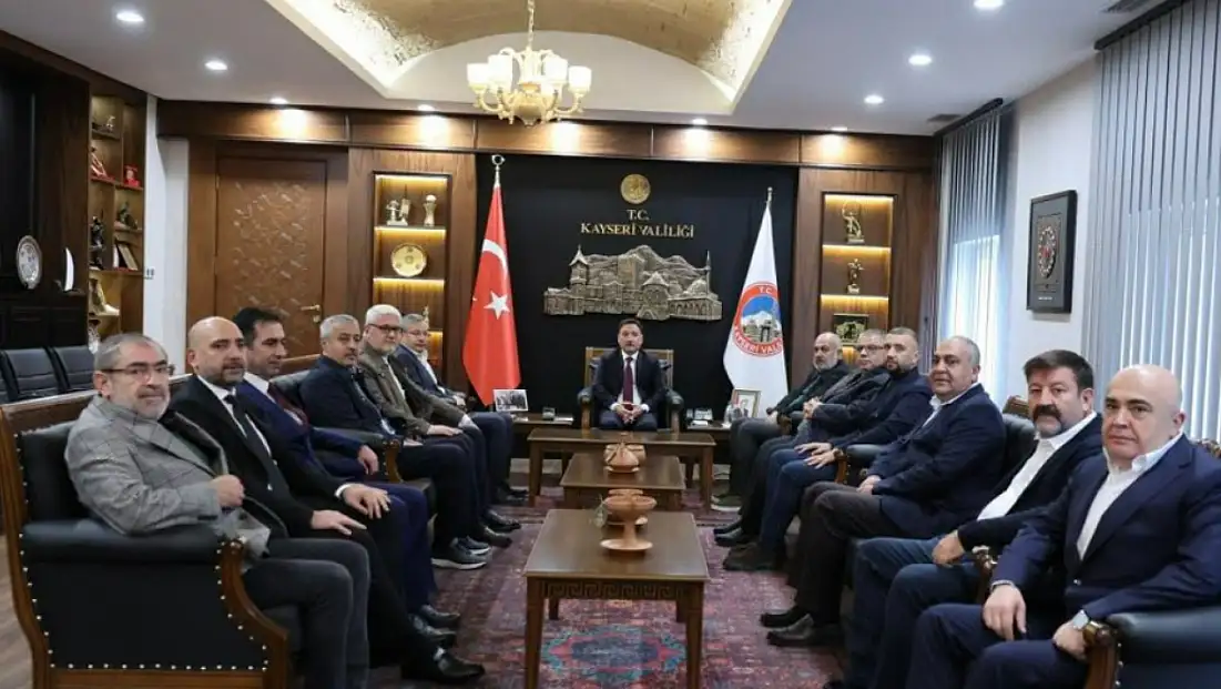 Kayseri'nin önde gelen isimlerinden Vali Çiçek'e ziyaret