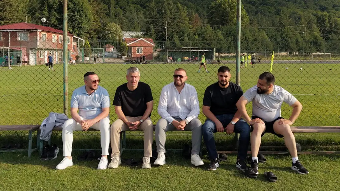 Kayseri'nin yeni  Başkanından kamp pozu