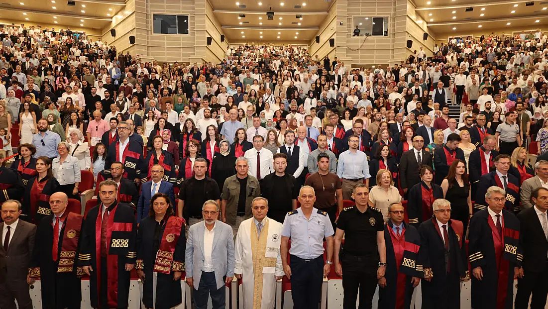 Kayseri'nin yeni doktorları mezun oldu