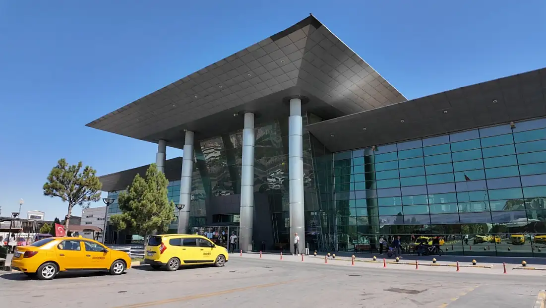 Kayseri Şehir Terminali’nde büyük dönüşüm! Yenileme çalışmaları başladı