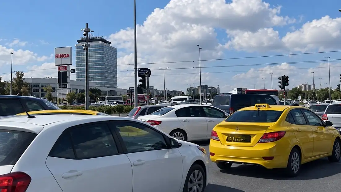 Kayseri Terminal’de trafik kilitlendi