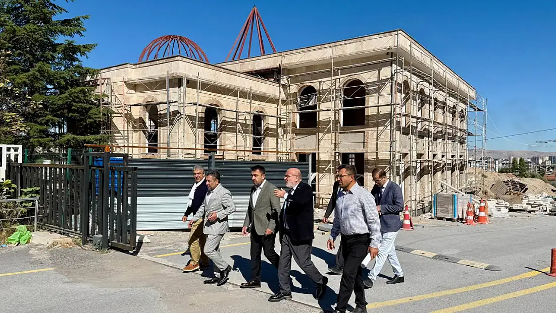 Kayseri Üniversitesi yanında yükseliyor! Projede çalışmalar hız kesmiyor