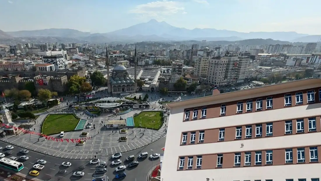 Kayseri’ye 3 katlı yeni okul yapılacak! İmzalar atıldı, yeri belli oldu
