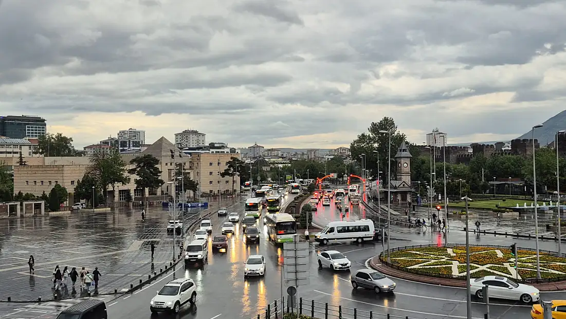 Kayseri’ye meteorolojiden kritik uyarı! Sağanak yağış geliyor