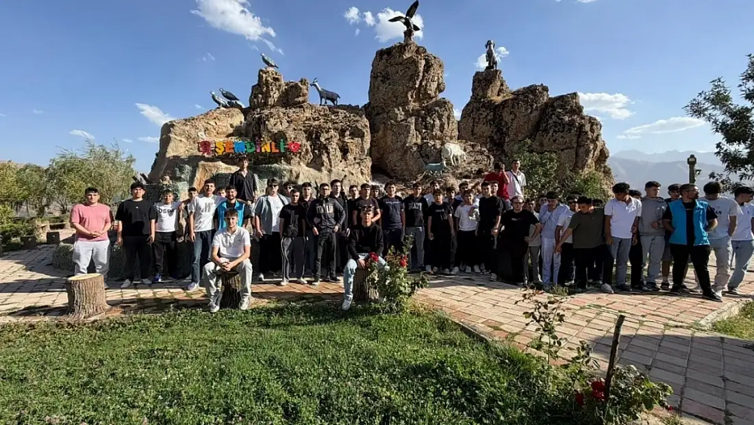 Kayserili gençler Hakkari’ye neden gitti?