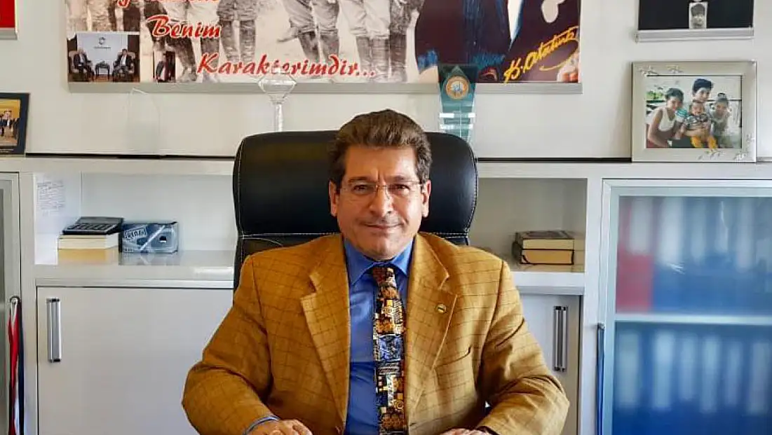 Kayserili iş adamından Büyükşehir Belediyesine ‘fosil’ göndermesi!