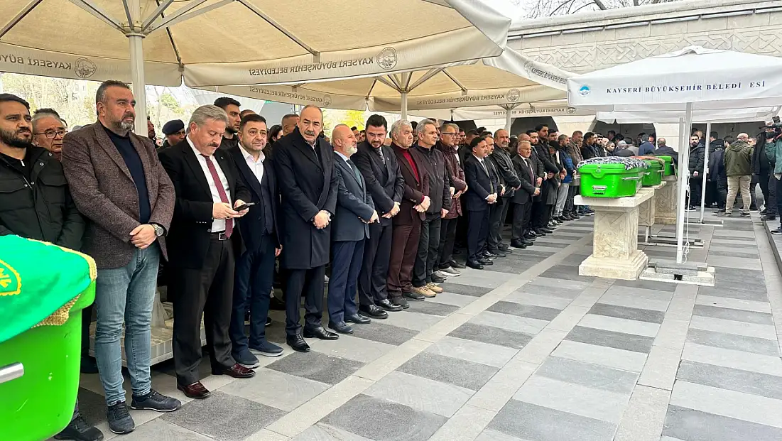 Kayserili iş insanının annesi son yolculuğuna uğurlandı!