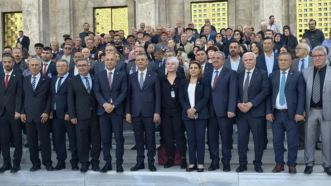 Kayserili isimler CHP Lideri Özgür Özel ile buluştu